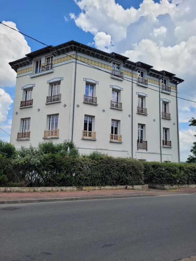 Appartement Meuble Renove Ideal Pour Curistes Ou Vacanciers La Roche-Posay Exteriör bild